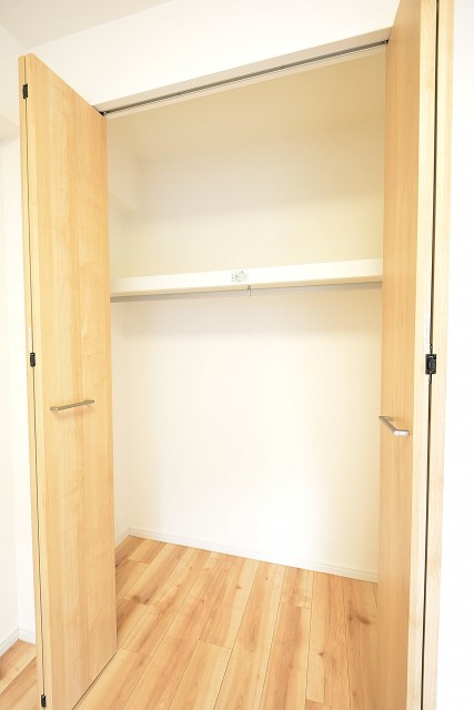 ライオンズマンション馬事公苑第2　5.0帖洋室クローゼット