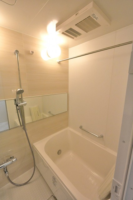 クレール桜新町　バスルーム