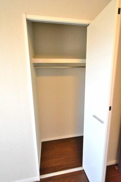 桜新町シティハウス　洋室2