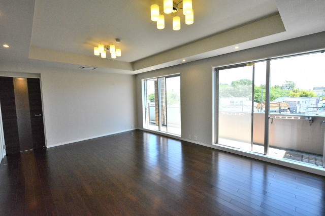 桜新町シティハウス　リビング