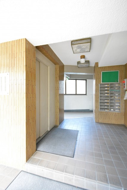 クレードル都立大　エレベーターホール