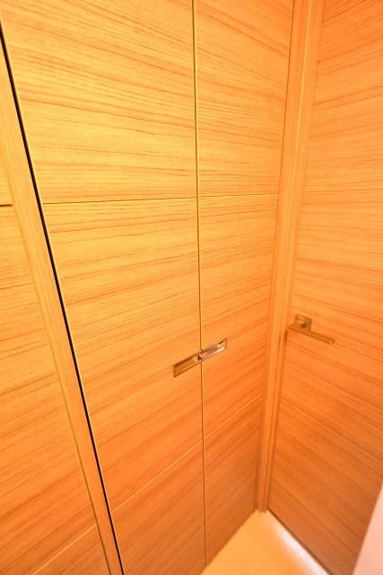 晴海テラス　廊下物入