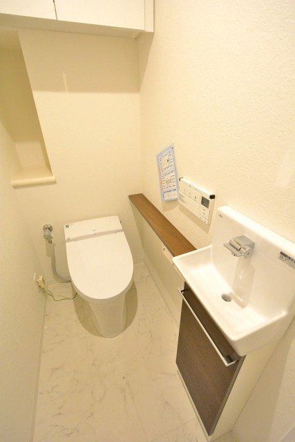 ラディエンス世田谷・若林　トイレ