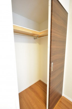 ルネ御苑プラザ313　収納