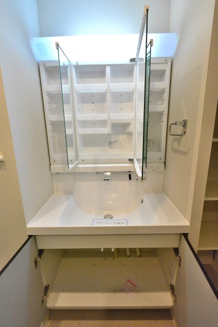 新宿内藤町ハウス　洗面台