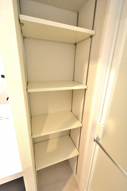 新宿内藤町ハウス　リネン庫