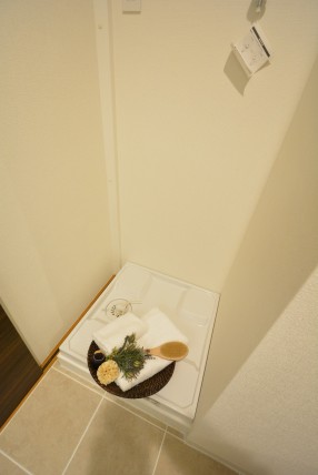 ルネ御苑プラザ313　洗濯機置場