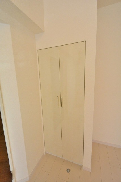 ハウス三軒茶屋　洋室2