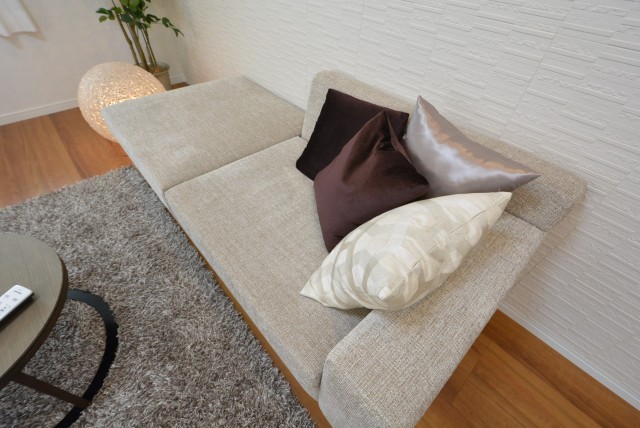 ルネ御苑プラザ313　ソファー