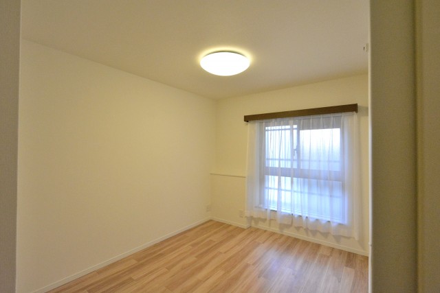 オーベル上馬Ａ　洋室2