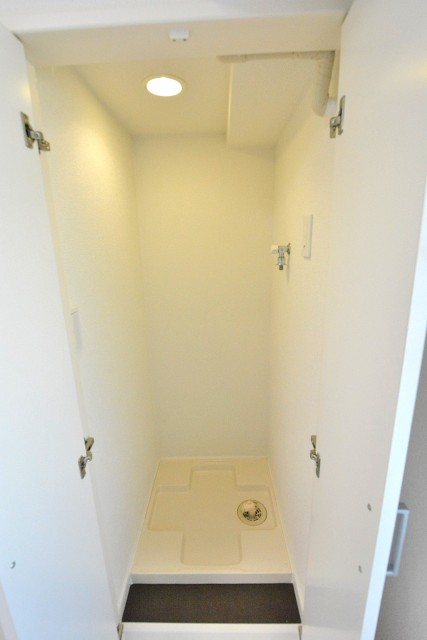 トーエイ高井戸　洗濯機置場