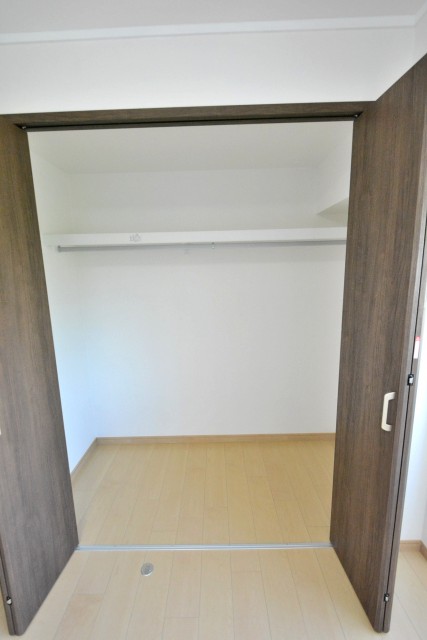 トーエイ高井戸　洋室2