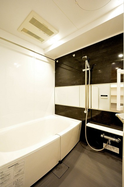 ライオンズマンション駒沢　バスルーム