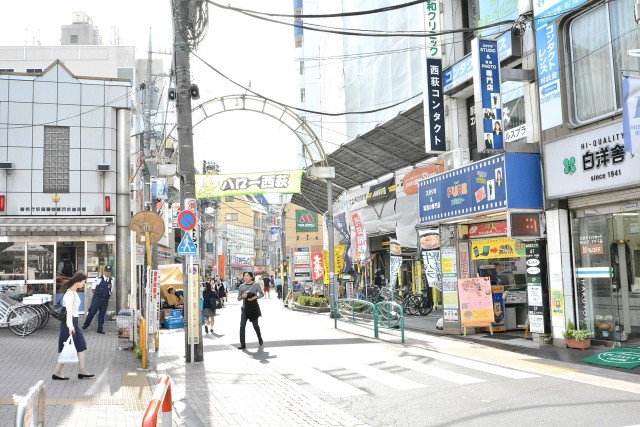 西荻窪コーポラス　駅前