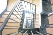 成宗マンション　階段