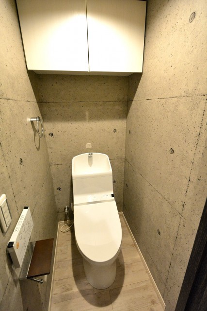 秀和高円寺レジデンス　トイレ