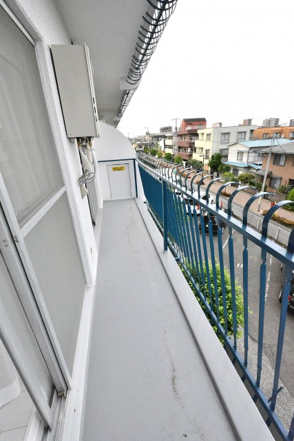 秀和高円寺レジデンス　バルコニー