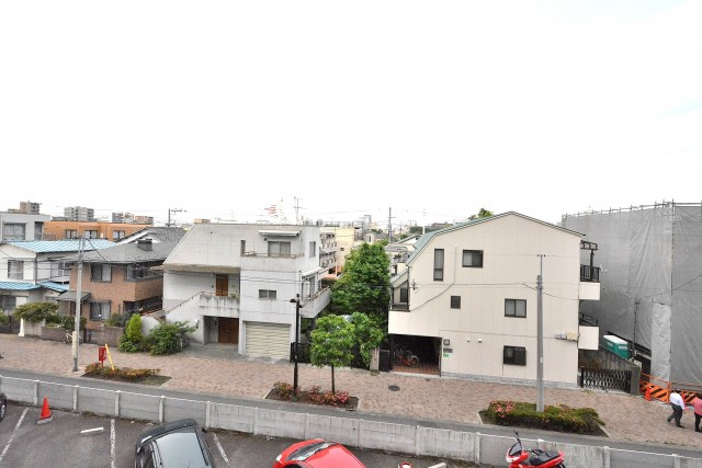 秀和高円寺レジデンス　バルコニー