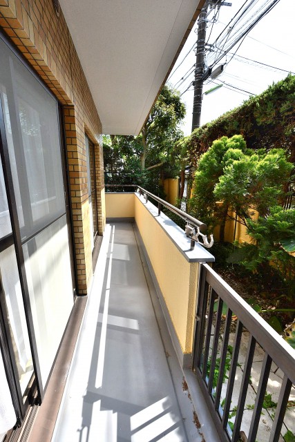 ライオンズマンション馬事公苑第2　バルコニー