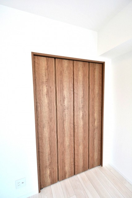 モナーク三軒茶屋　洋室