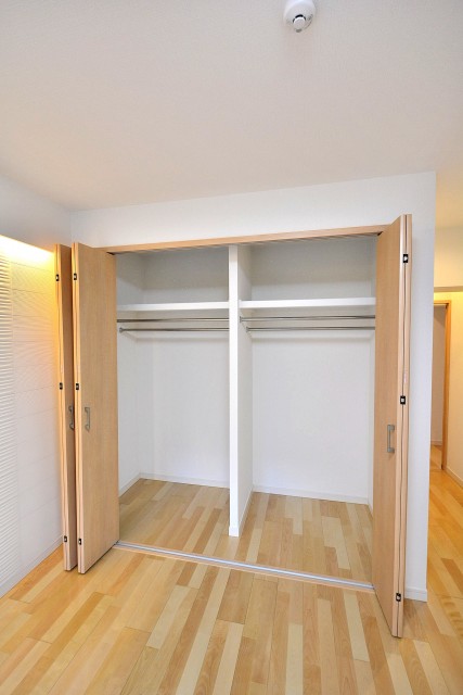 ライオンズマンション三軒茶屋　洋室1