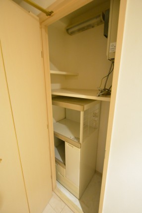 赤坂アーバンライフ103号室　収納