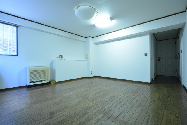 赤坂アーバンライフ103号室　洋室