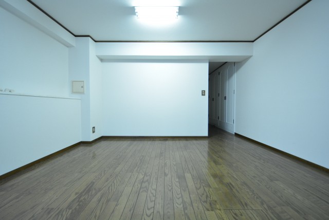 赤坂アーバンライフ103号室　洋室