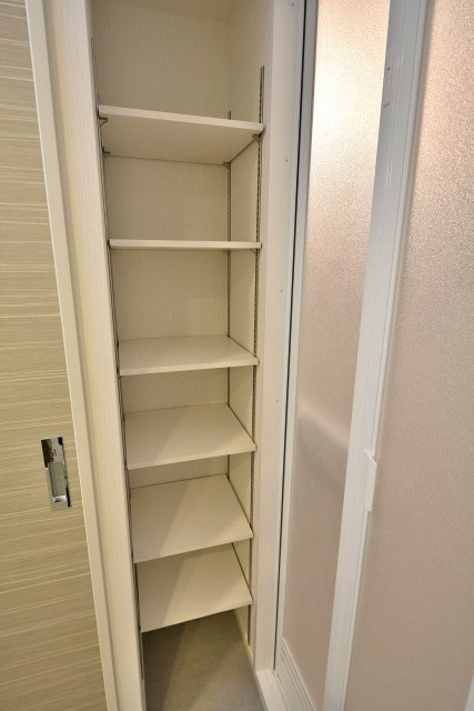 ハイベール三田　リネン庫