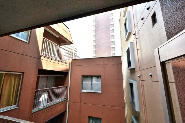 ハイベール三田　バルコニー