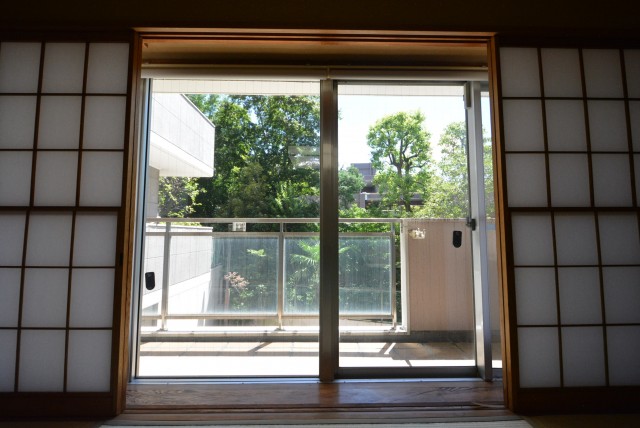 赤坂アーバンライフ103号室　バルコニー