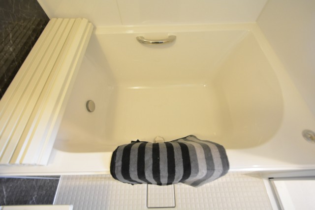 ラディエンス世田谷若林　604号室　浴槽