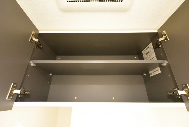 ラディエンス世田谷若林　604号室　収納