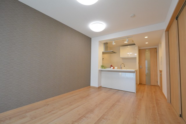 ラディエンス世田谷若林　604号室　ＬＤＫ