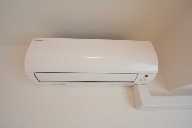 ラディエンス世田谷若林　604号室　エアコン