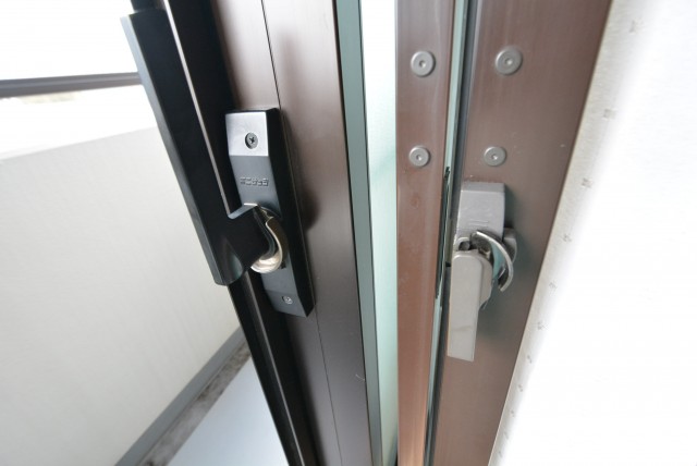 ラディエンス世田谷若林　604号室　二重サッシ