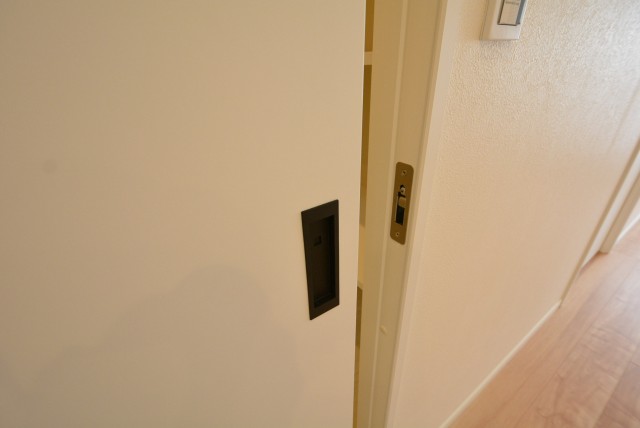 玉川コーポラス　708号室　扉