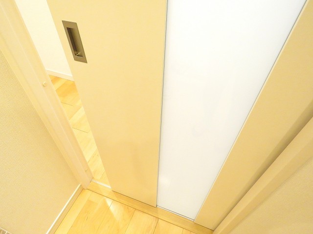 ハイネス代官山　ＬＤＫ扉