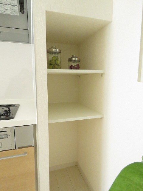 キクエイパレス戸越　キッチン収納