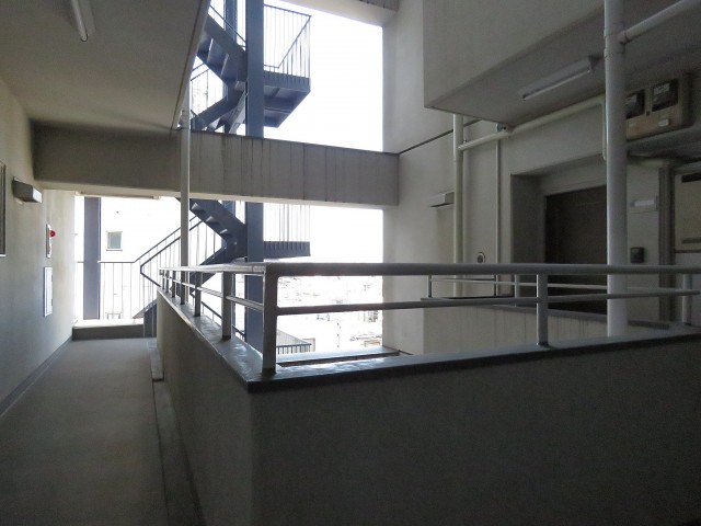 キクエイパレス戸越　共用廊下