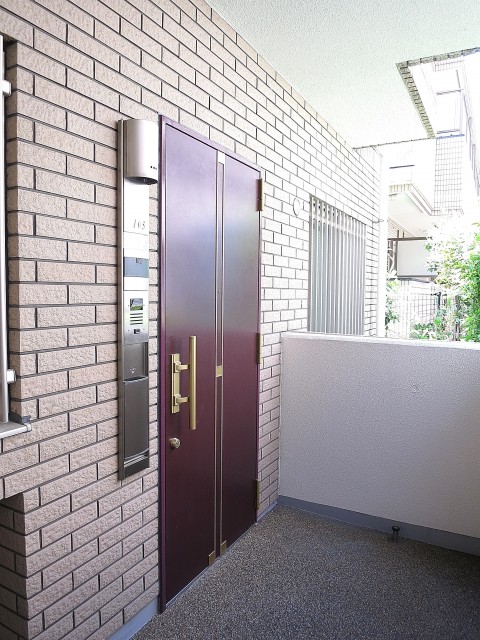 ランドステージ祐天寺　玄関ドア