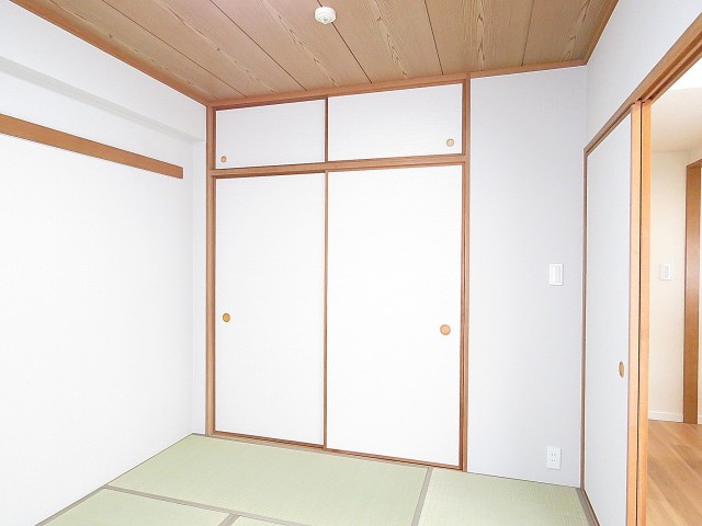 グランド・ガーラ用賀　和室約6.0帖