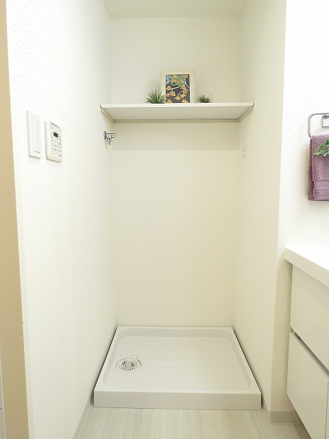 グランド・ガーラ用賀　洗濯機置場