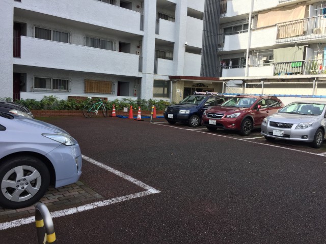 桜丘フラワーホーム　駐車場