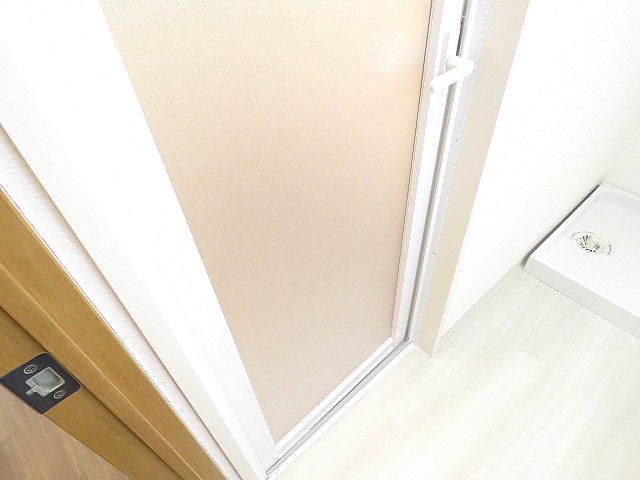 グランド・ガーラ用賀　バスルーム扉