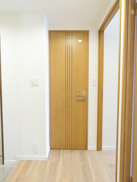 グランド・ガーラ用賀　トイレ扉