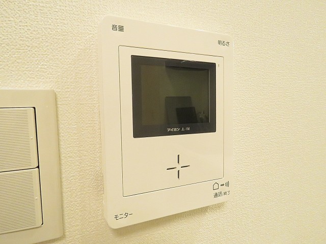 近鉄ハイツ魚籃坂　TVモニター付きインターホン