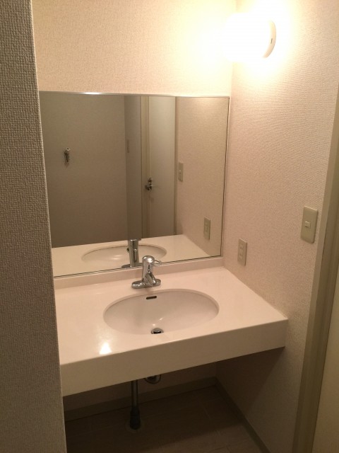桜丘フラワーホーム　洗面台