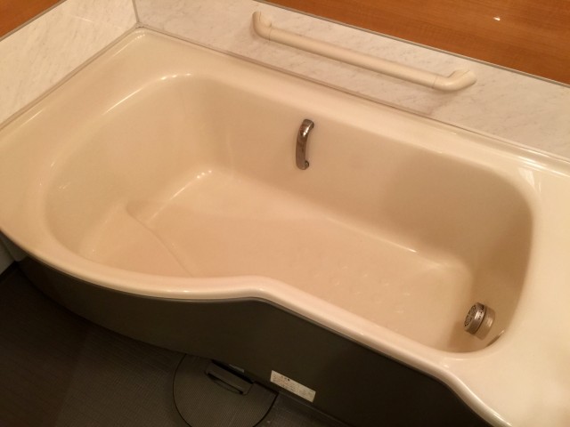 桜丘フラワーホーム　バスルーム