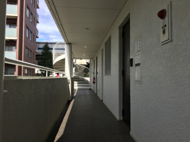 クレール桜新町　外廊下